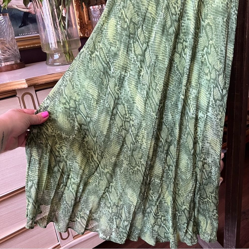 Y2K Vintage Betsey Johnson New York Snake Print Neon Green Dress Small Petite - Picture 13 of 14